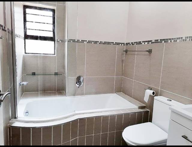 2 BEDROOM APARTMENT RENTED IN SUMMERSTRAND